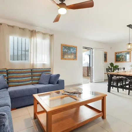 Appartement House Lajita