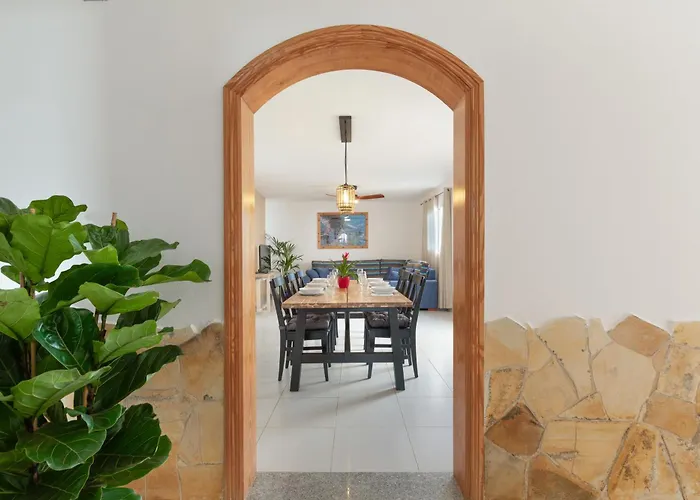 House * Lajita